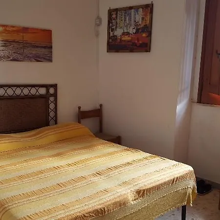 Casa Vacanze Montale *